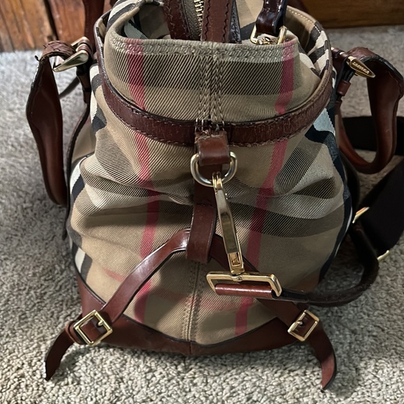 Burberry diaper bag/ large tote - Picture 3 of 6